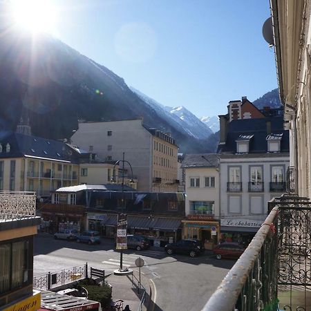 Standing Et Confort Plein Centre Pour 8 Personnes Cauterets Exterior photo